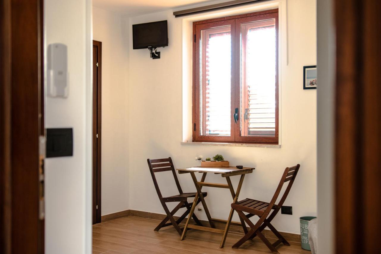 Casa Vespucci Panzió Isola delle Femmine Kültér fotó